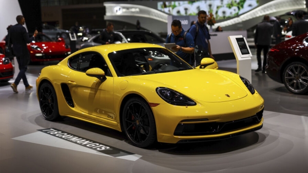 В Европе популярные автомобили Porsche оказались вне закона