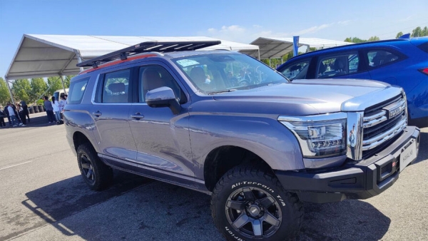 Haval привезет в Россию внедорожник, похожий на Toyota Fortuner
