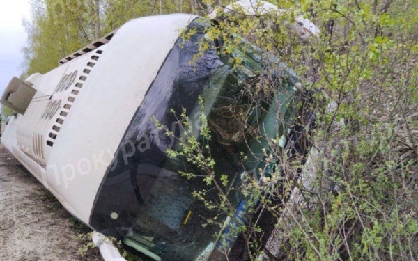 Пострадали пять человек: под Тулой перевернулся автобус с пассажирами