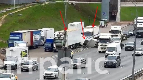 В Москве на МКАД произошло ДТП, движение затруднено