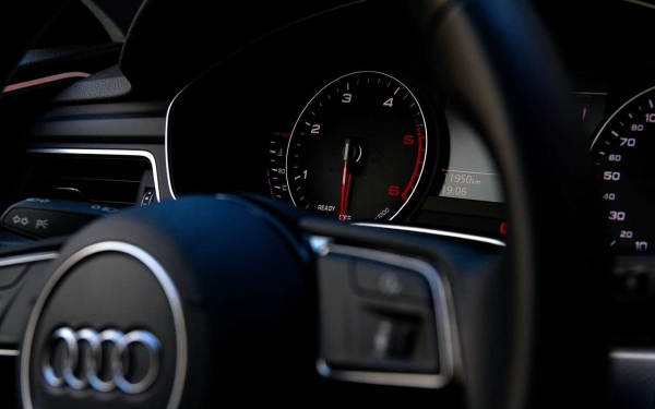 Миллиард евро убытков из-за одной детали: Audi столкнулась с перебоями поставок