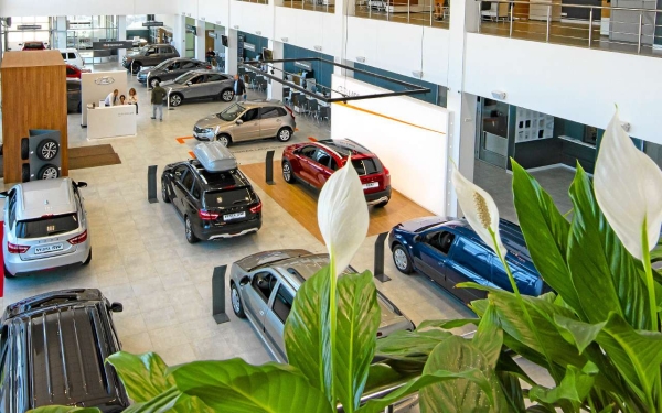В Таджикистане откроется первый автосалон Lada