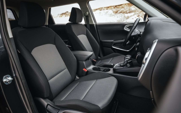 Дилеры продолжают торговать новыми Kia
