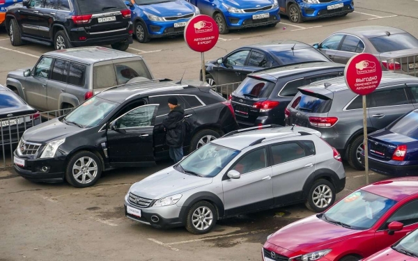 Купил дешевле — продал дороже: где дилеры скупают авто с пробегом для перепродажи