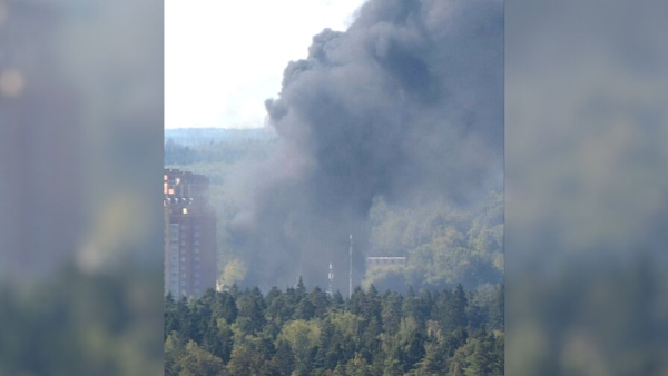 Названа возможная причина пожара на парковке в Одинцово