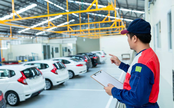 Эксперты автоотрасли предрекли падение рынка и банкротство некоторых дилеров