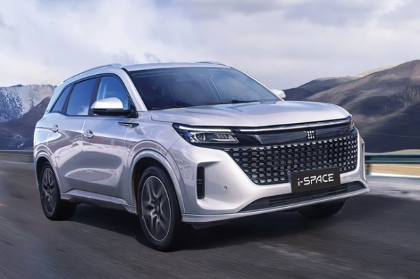 Китайское вторжение: откажутся ли россияне от европейских автомобилей?