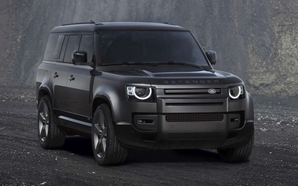 Небольшая проблема мешает выпуску электрического Land Rover Defender