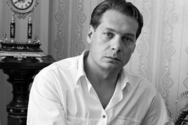 Умер актер Янковский