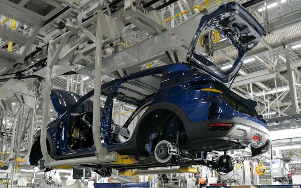 Петербургский автозавод Solaris резко нарастит выпуск машин