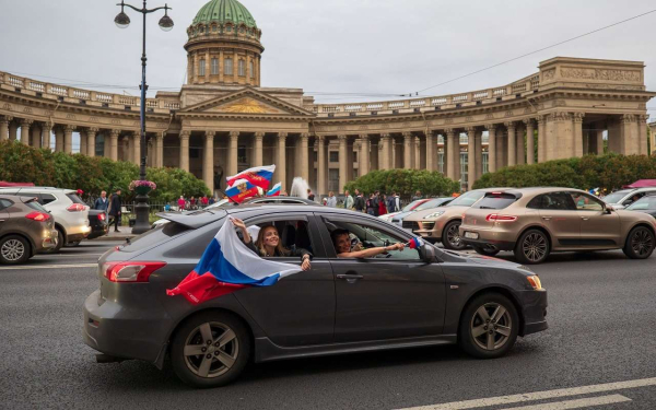 Названы самые популярные марки машин в России