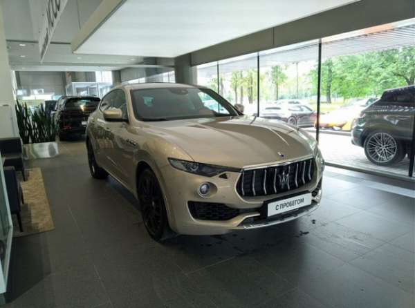 Рынок люксовых автомобилей с пробегом в апреле вырос на 19%