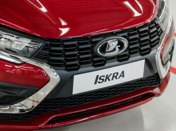 В 2025 году планируется выпустить около 20 тысяч автомобилей LADA Iskra